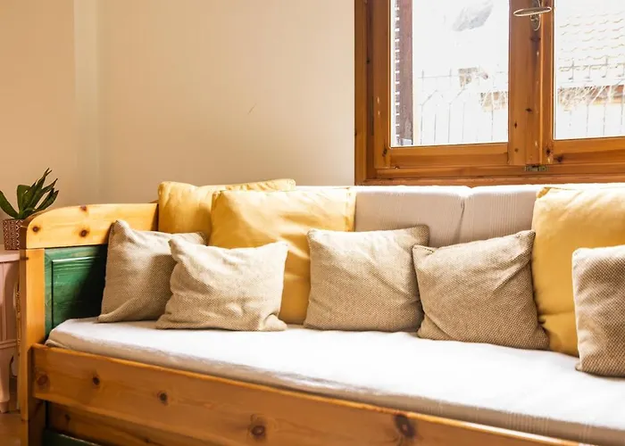 Strix Aluco 칼라브리타